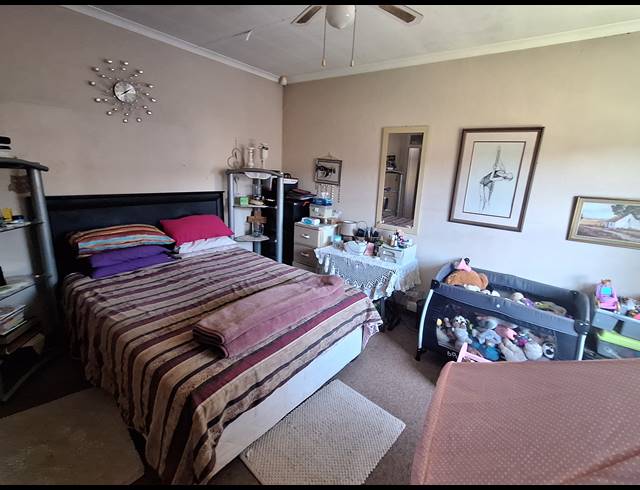3 BEDROOM HOUSE FOR SALE IN VANDERBIJLPARK SE 2